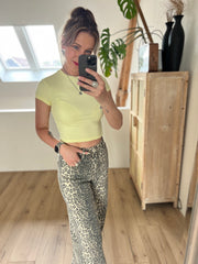 Top cropped 5156 Geel