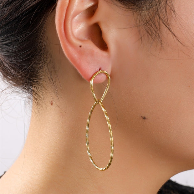 Fine Oval Dangle - 14K E56356-2