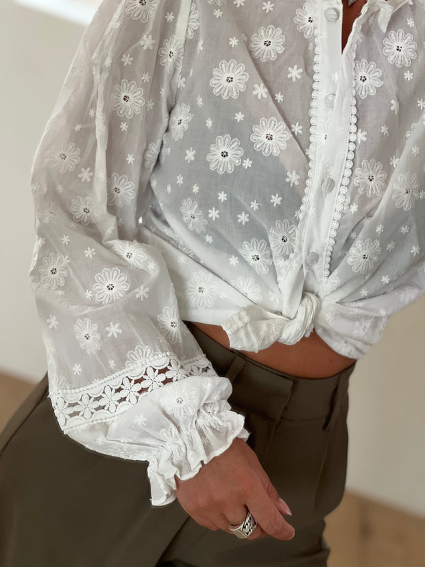 Blouse Broderie flowers 5G074 Wit