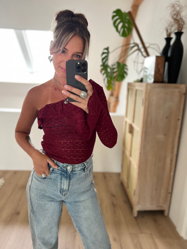 One-shoulder lace top 61908 Bordeaux