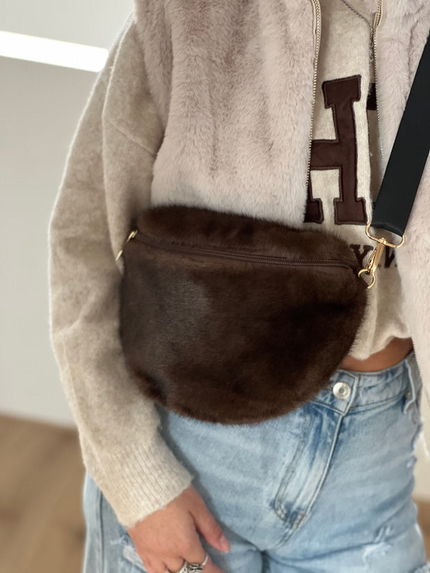 Bum bag fake fur
