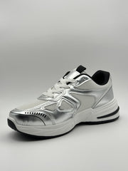 Sneaker Metallic WH2138